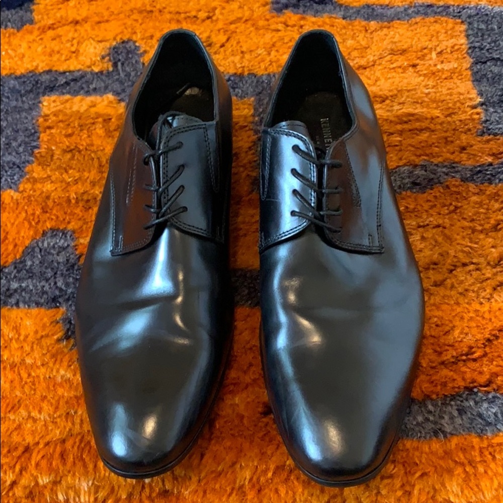Kenneth Cole Black Dress Shoes